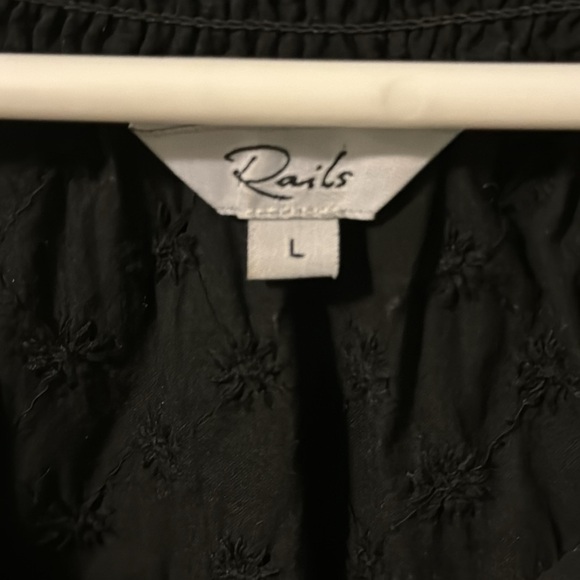Rails Black Paris Embroidered Daisies Top - Picture 11 of 12